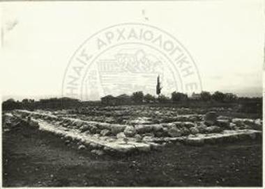 Ερέτρια. Άποψις του ναού του Δαφνηφόρου Απόλλωνος.