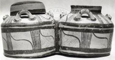 Double pyxis