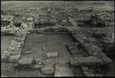 Πολύστυλον Αβδήρων. Ανασκαφικός τομέας Α. Παρεκκλήσι με τρείς ισομεγέθεις κόγχες στην ανατ.πλευρά.