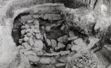 Κεφαλοβρύσου τ.1, ανώτατον στρώμα.