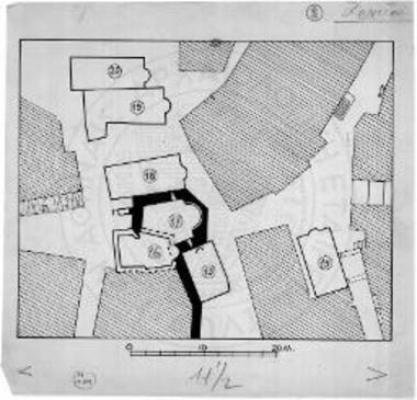 Το περί το Κάστρον τμήμα της Παροικιάς παρουσιάζον εξαιρετικήν συμπύκνωσιν εκκλησιών (Δια μελανού χρώματος εσημειώθη το φραγκικόν κάστρον)