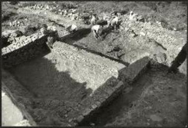 Οικήματα Κ32, Κ34.