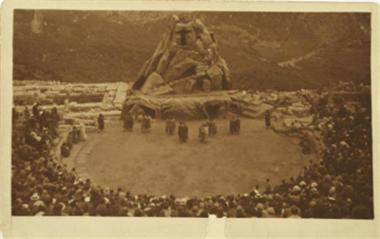 Ο Προμηθέας, καρφωμένος στην κορυφή του Καυκάσου 1927. 