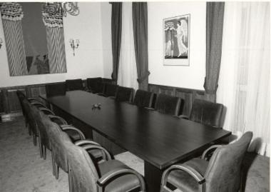 Αίθουσα Διοικητικού Συμβουλίου, γραφεία Αθήνας