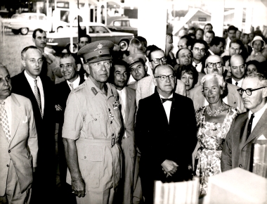 25η ΔΕΘ Επίσκεψη Βασιλέως Παύλου 1960:Φωτογραφία 56