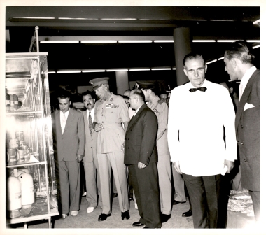 25η ΔΕΘ Επίσκεψη Βασιλέως Παύλου 1960:Φωτογραφία 65