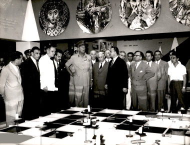 25η ΔΕΘ Επίσκεψη Βασιλέως Παύλου 1960:Φωτογραφία 70