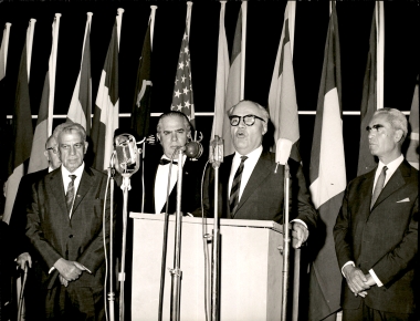 30η ΔΕΘ Εγκαίνια-Επίσημοι-Επισκέψεις 1965:Φωτογραφία 83