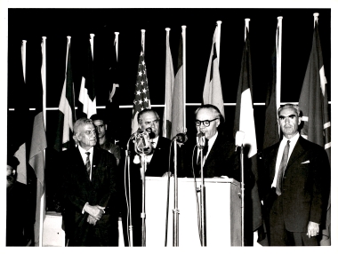 30η ΔΕΘ Εγκαίνια-Επίσημοι 1965:Φωτογραφία 42