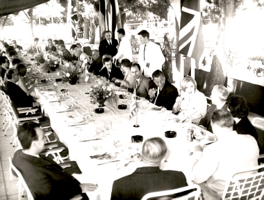 26η ΔΕΘ`61 Εγκαίνια Παρουσία Του Βασιλεία: Φωτογραφία 10