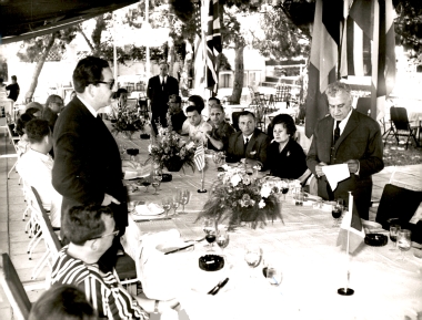 26η ΔΕΘ`61 Εγκαίνια Παρουσία Του Βασιλεία: Φωτογραφία 11