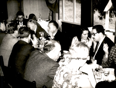 26η ΔΕΘ`61 Εγκαίνια Παρουσία Του Βασιλεία: Φωτογραφία 24