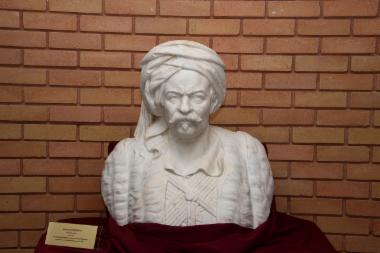 Προτομή Κάρολου Φαβιέρου