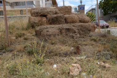 Διασωθέν Τείχος της Αρχαίας Ιεράς Οδού