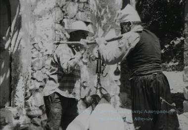 Παλαιός «Αδρόμυλος» (:υδρόμυλος) εις το χωρίον Λιθίνες νομού Λασιθίου Κρήτης.