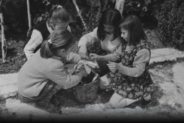 Αγερμοί παιδιών κατά το Σάββατον του Λαζάρου εις Καπαρέλι Θηβών.