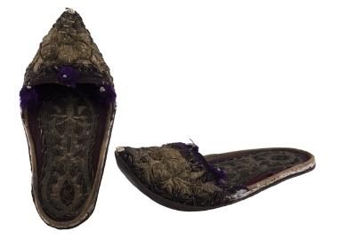 Χρυσοκέντητα πασουμάκια