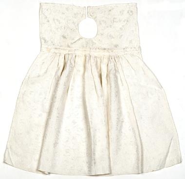 Τραχηλιά γυναικείας Καραγκούνικης νυφικής ενδυμασίας