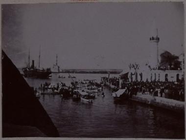 Η άφιξη του Ύπατου Αρμοστή Κρήτης Αλέξανδρου Ζαΐμη στο λιμάνι των Χανίων