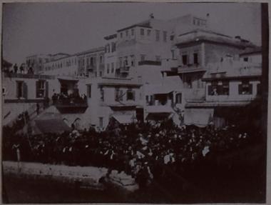 Η άφιξη του Ύπατου Αρμοστή Κρήτης Αλέξανδρου Ζαΐμη στο λιμάνι των Χανίων