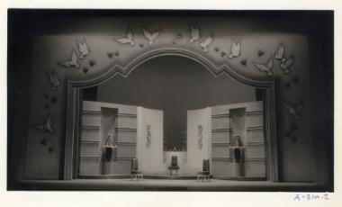 Μ’ αγαπά, δε μ’ αγαπά