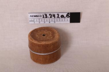 Θήκη - θήκη χάρτινη κυλινδρική μπεζ-κεφέ, με βάση και καπάκι