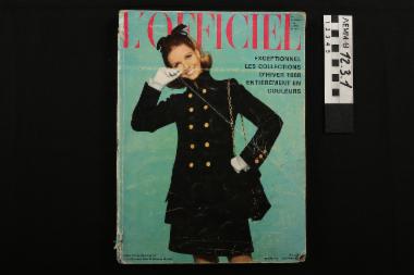 Περιοδικό μόδας - γαλλικό περιοδικό μόδας, 