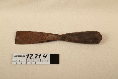 Σπάτουλα - μικρή σιδερένια σπάτουλα με ξύλινη λαβή