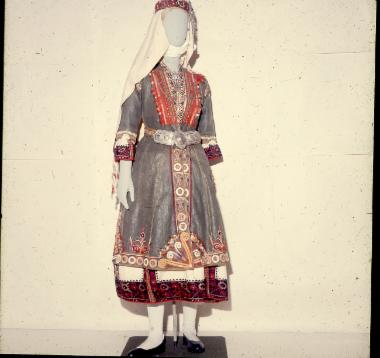 Γιορτινή φορεσιά Πυλαίας Θεσσαλονίκης