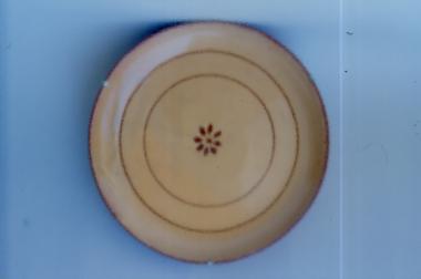 Πήλινο πιάτο από τη Σίφνο