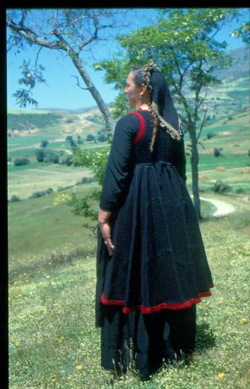 Γυναικεία ενδυμασία Βλάστης ν. Κοζάνης