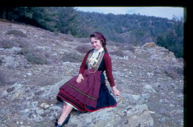 Γυναικεία ενδυμασία Πενταλόφου ν. Κοζάνης