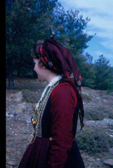 Γυναικεία ενδυμασία Πενταλόφου ν. Κοζάνης