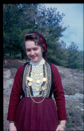 Γυναικεία ενδυμασία Πενταλόφου ν. Κοζάνης