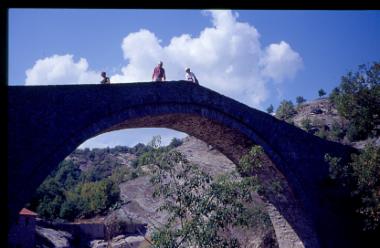 Γέφυρα και νερόμυλος, Χρυσαυγή Κοζάνης
