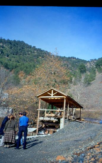 Νεροπρίονο, Άρματα Κόνιτσας