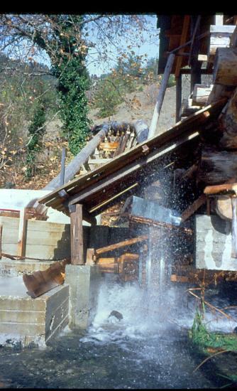 Νεροπρίονο, Άρματα Κόνιτσας