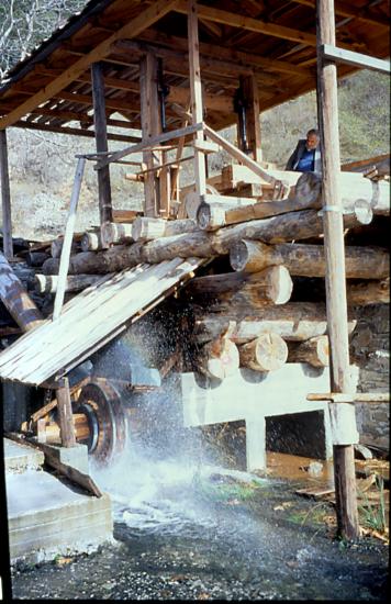 Νεροπρίονο, Άρματα Κόνιτσας