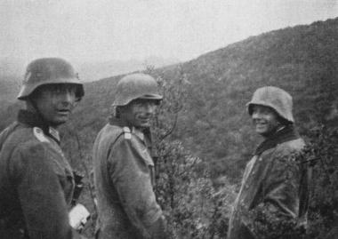 Region of Serres, April 6, 1941. Lieutenant Colonel Julius Pieper, commander of the 3rd Battalion of the 125th German Regiment, at the start of the attack on Fort Rοupel
