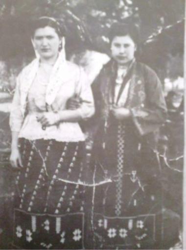 Traditional costume from Skopos of Eastern Thrace, Pantelidou and Mitolidou, Kalochori Thessaloniki, 20th century