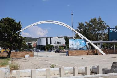The south entrance of the Thessaloniki International Fair