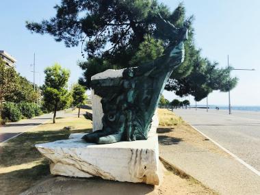 The Monument of the Thracian Heroes of the 1821 Revolution on the new waterfront of Thessaloniki