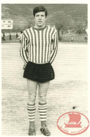 Eleftherios Kantzalidis, husband of Maria Triantafyllidou, at a football match in Constantinople