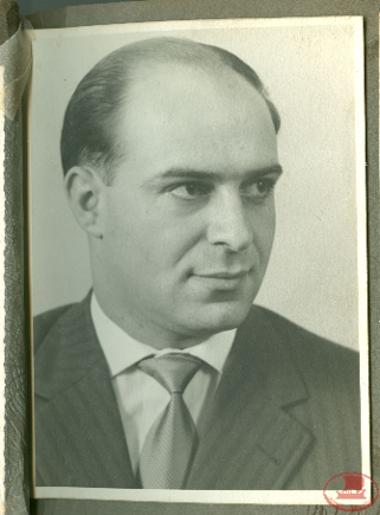 Ο Κοσμάογλου στον γάμο του το 1957