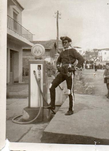 Απόκριες σε χωριό της Βόλβης το 1960