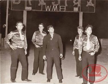 Band B.M.W. at the Nightclub 