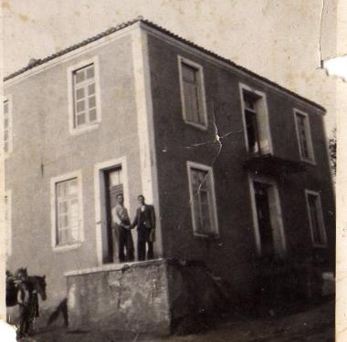 Nikitas Karavasileiadis in a village of Volvi