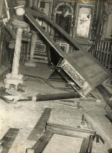 The desecration of the Church of Saint Nicholas in Topkapi after the Pogrom of 1955