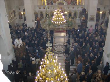 Palm Sunday 2008. The congregation during the gospel reading by the deacon Fr. Prokopios in the pulpit.