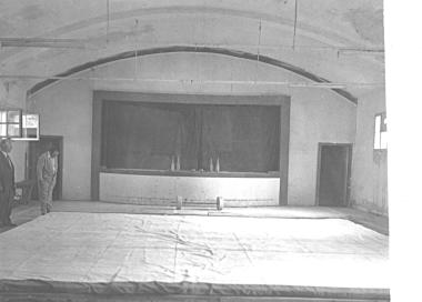 The palace and the theatrical stage of Admiral Votsi, in the old tavern (havra).